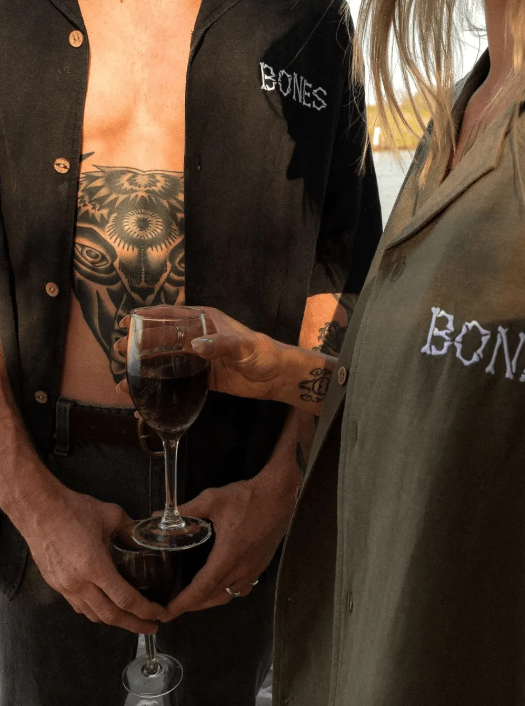 BILLY BONES CLUB CLUB RASKAL BOWLO SHIRT - BLACK