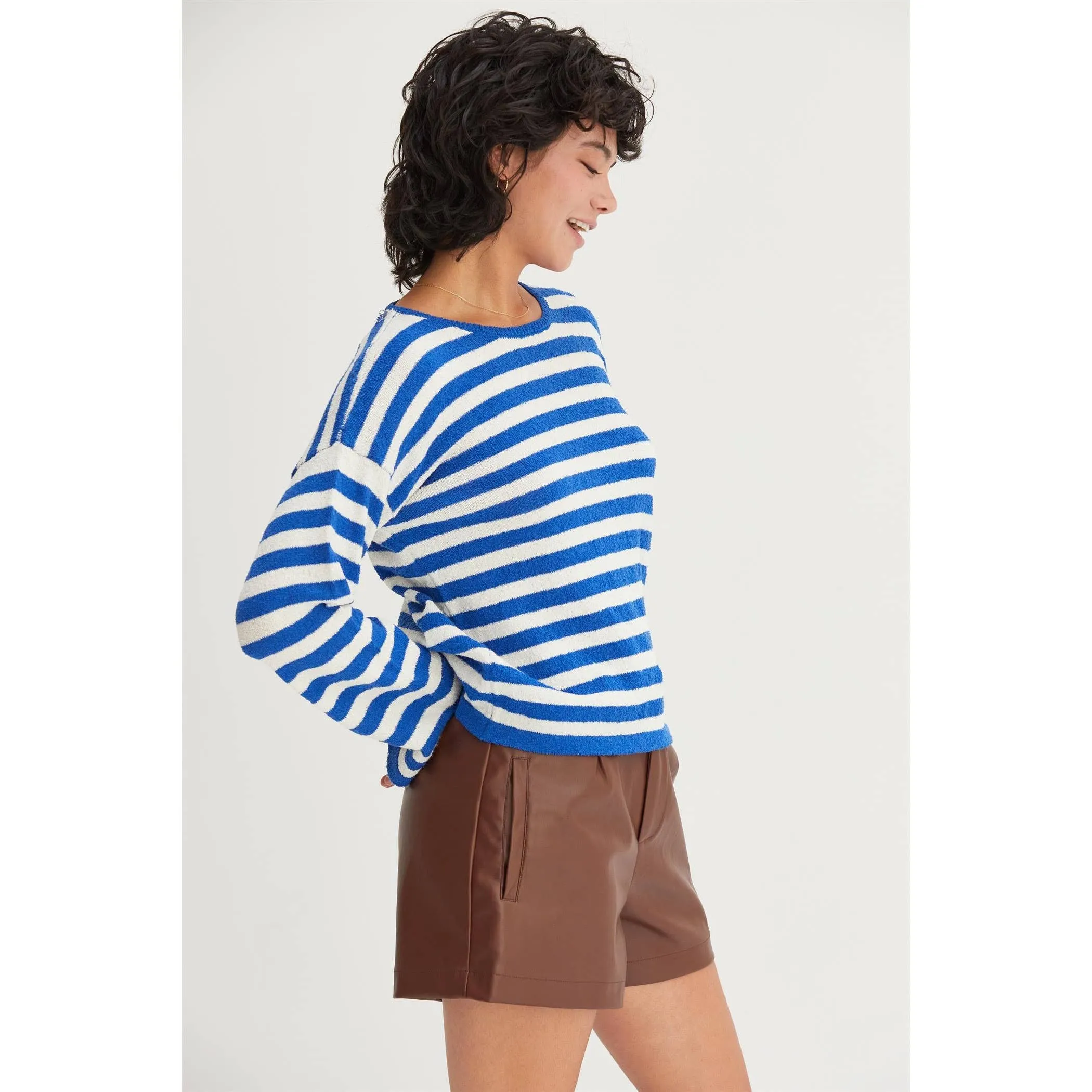 STRIPED CREWNECK SWEATER